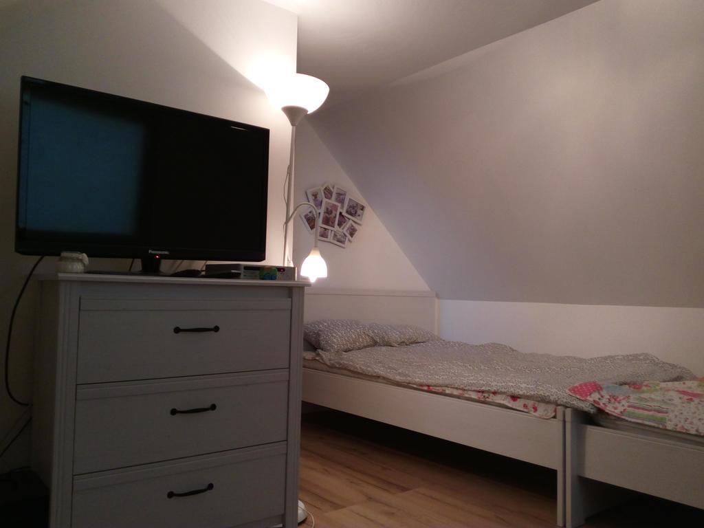 Pecsely Apartman Appartement Kamer foto